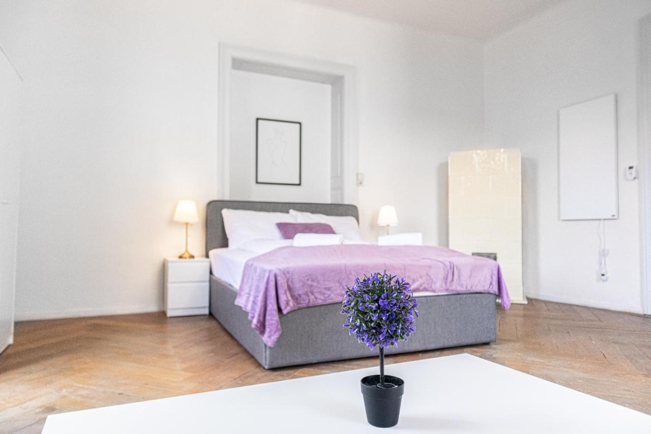 Cozy 2Br Apt. Near Akh Hospital-Ideal For Longstay Viena Exterior foto
