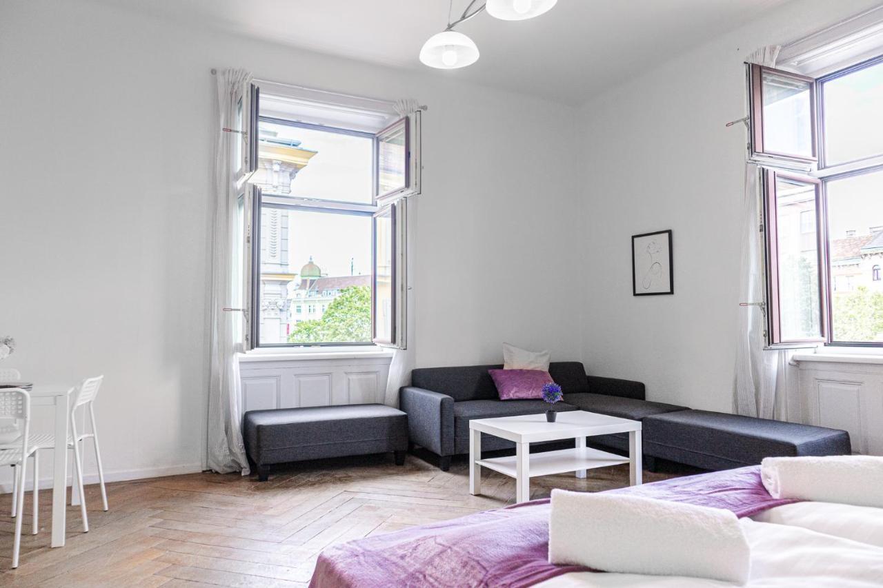 Cozy 2Br Apt. Near Akh Hospital-Ideal For Longstay Viena Exterior foto