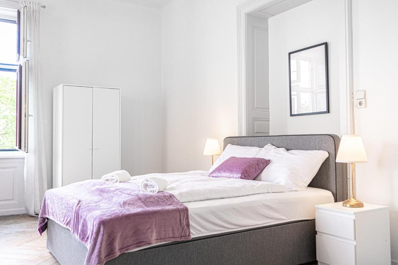 Cozy 2Br Apt. Near Akh Hospital-Ideal For Longstay Viena Exterior foto